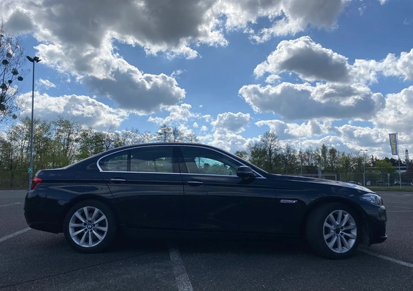 BMW Seria 5 cena 63500 przebieg: 260000, rok produkcji 2014 z Toruń małe 67